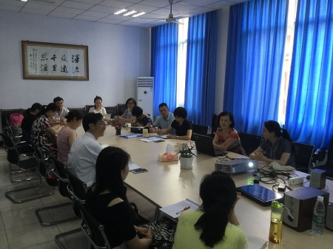 1498708669795829.jpg 教职工大会新闻图片.jpg